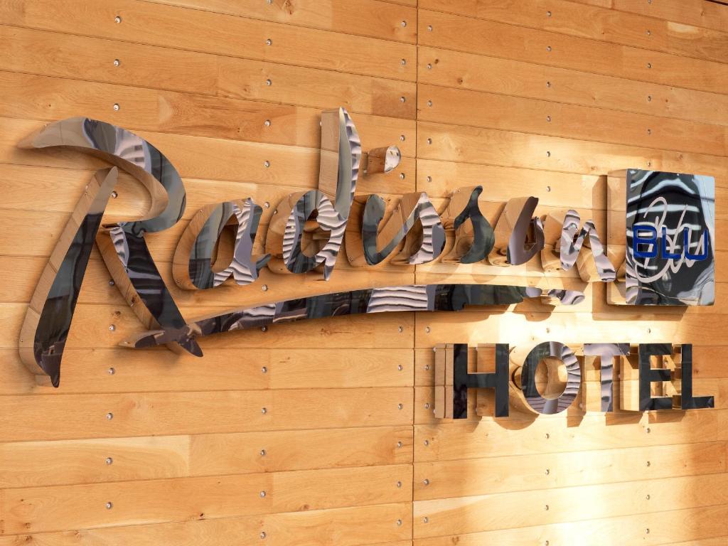 Radisson Blu Hotel East Midlands Airport Castle Donington Exterior foto